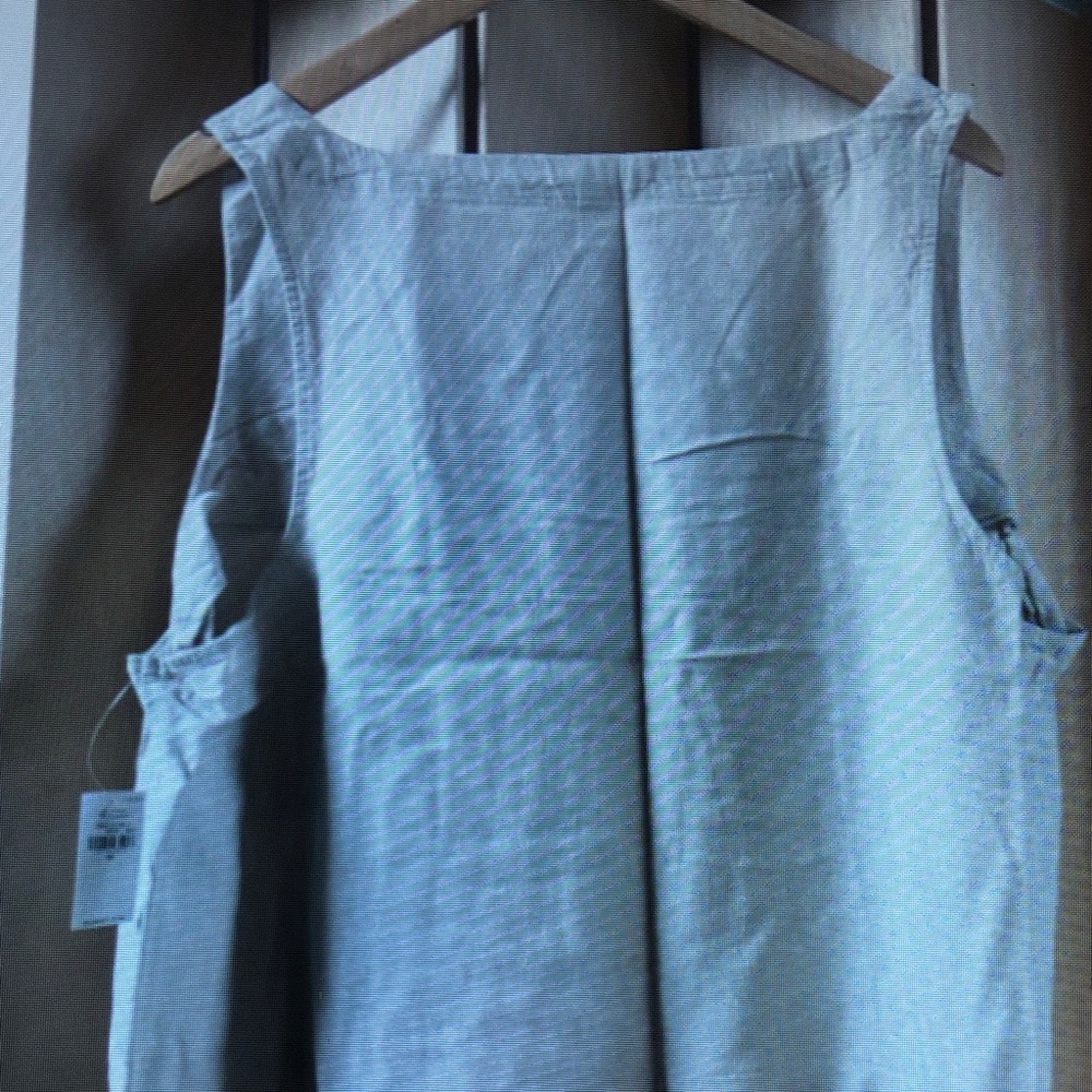 Old Navy Linen-Blend Square Neck Tank Top - Beige - Picture 3 of 3